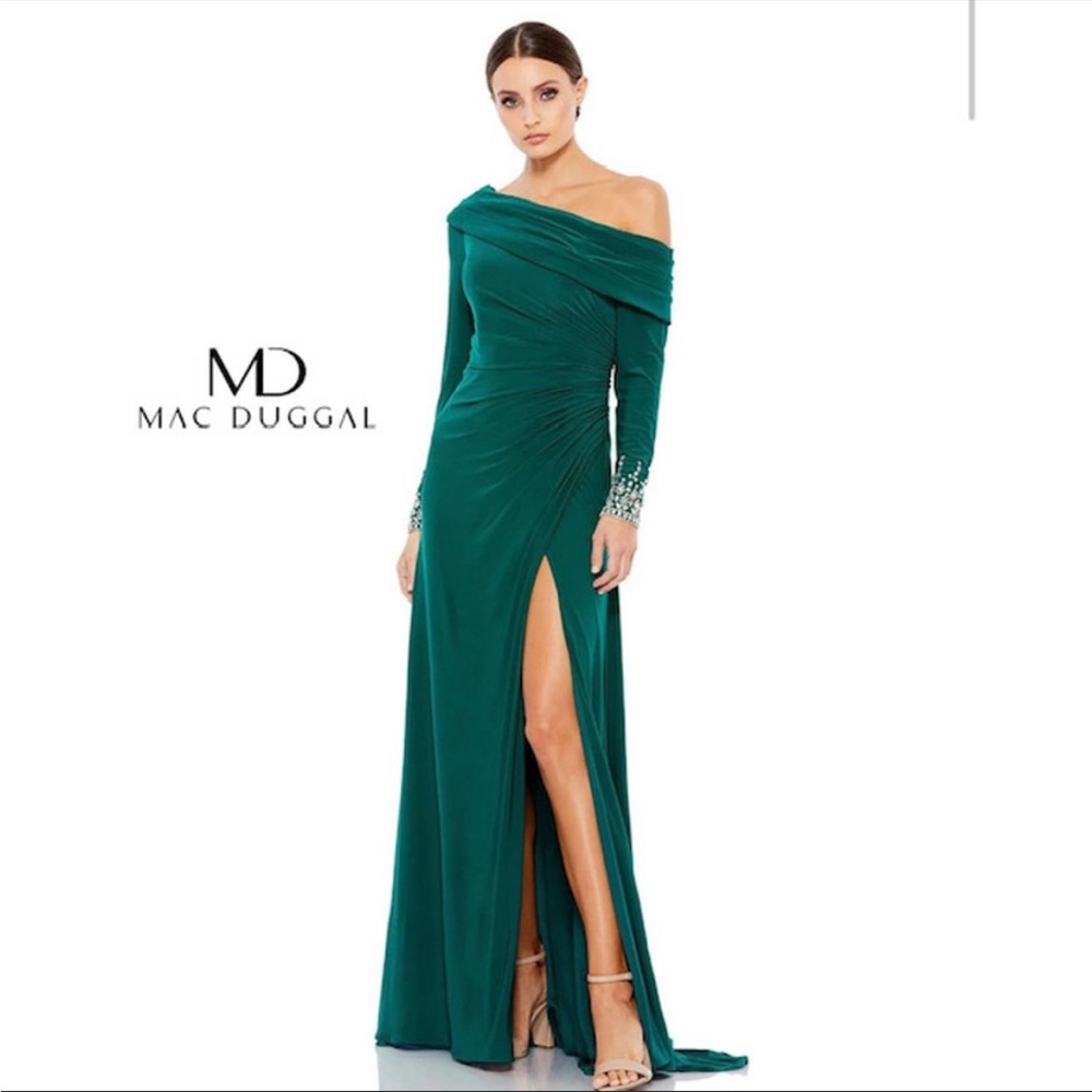 MAC DUGGAL One-Shoulder Long Sleeve Jersey Gown Size US 10